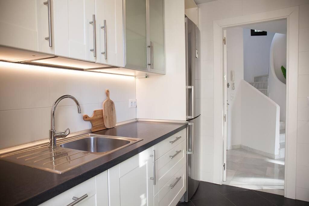 Appartement Superb Townhouse In Golden Mile à Marbellac Extérieur photo