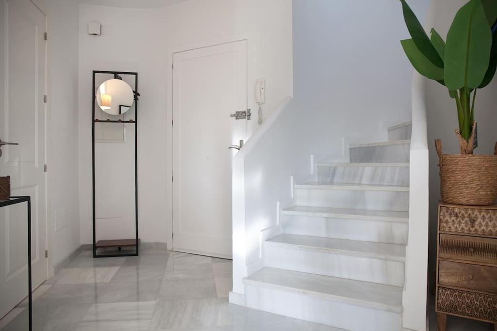 Appartement Superb Townhouse In Golden Mile à Marbellac Extérieur photo
