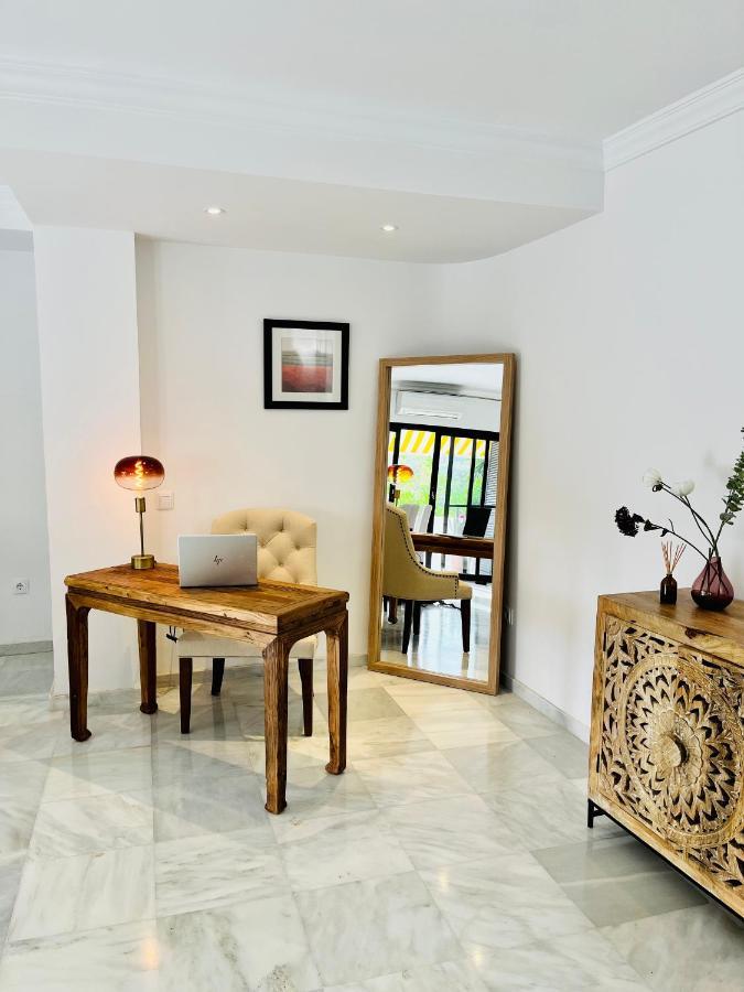 Appartement Superb Townhouse In Golden Mile à Marbellac Extérieur photo